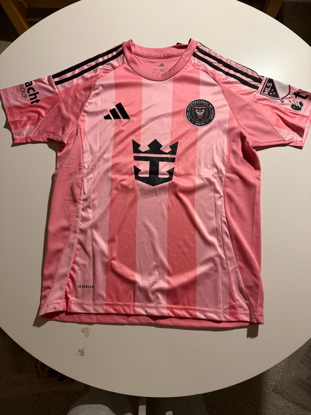 INTER MIAMI Men's MESSI Pink Striped Soccer Jersey SIZE SNALL
